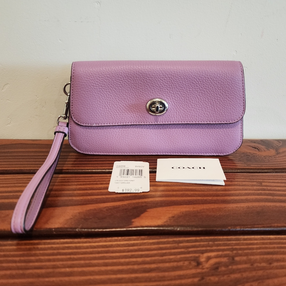 Coach Wristlet Lilac